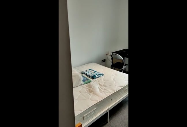 Video 1: Double bedroom
