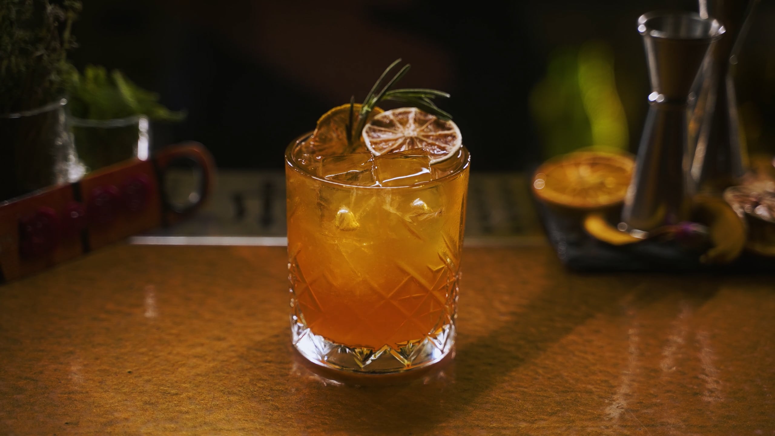 Mambo, Signature Cocktail in NEVERLAND, Budapest on Vimeo