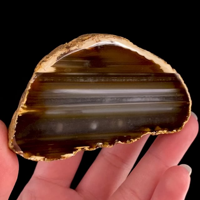 Quartz var: Chalcedony var: Agate (rare locality)