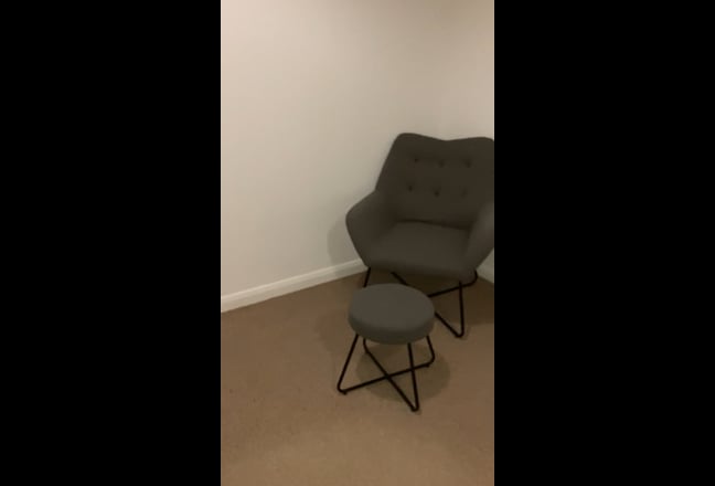 Large double room  Main Photo