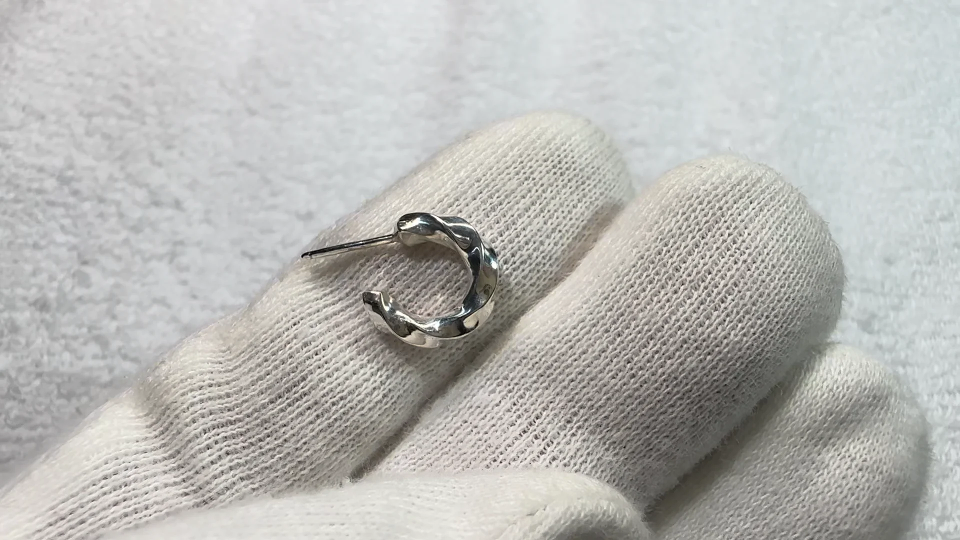 SILVER1000 TWIST PIERCE (純銀製ツイストピアス 片耳用 SILVER1000 TWIST PIERCE (純銀製ツイストピアス 片耳用