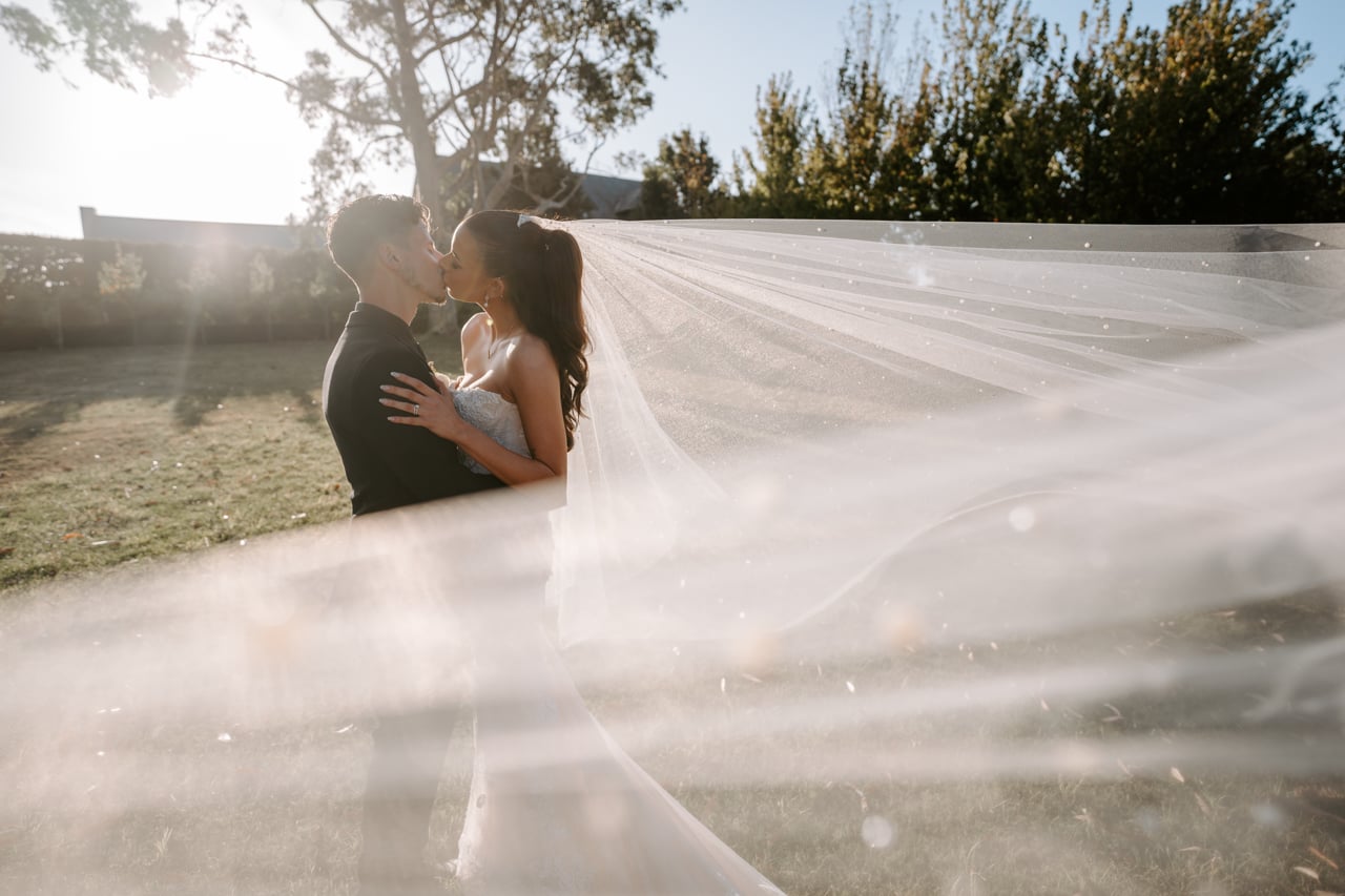 Meadowbank Estate Wedding Video, Melbourne - Shauna and Matthew