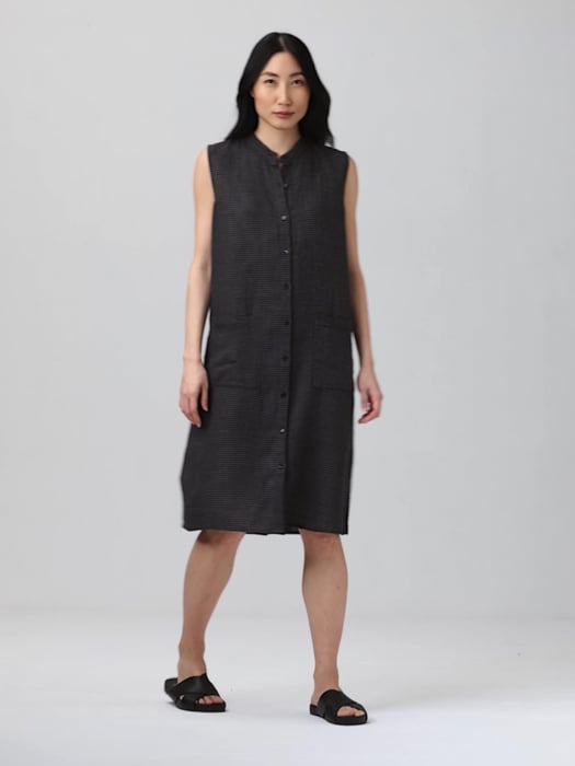 Puckered Organic Linen Sleeveless Dress