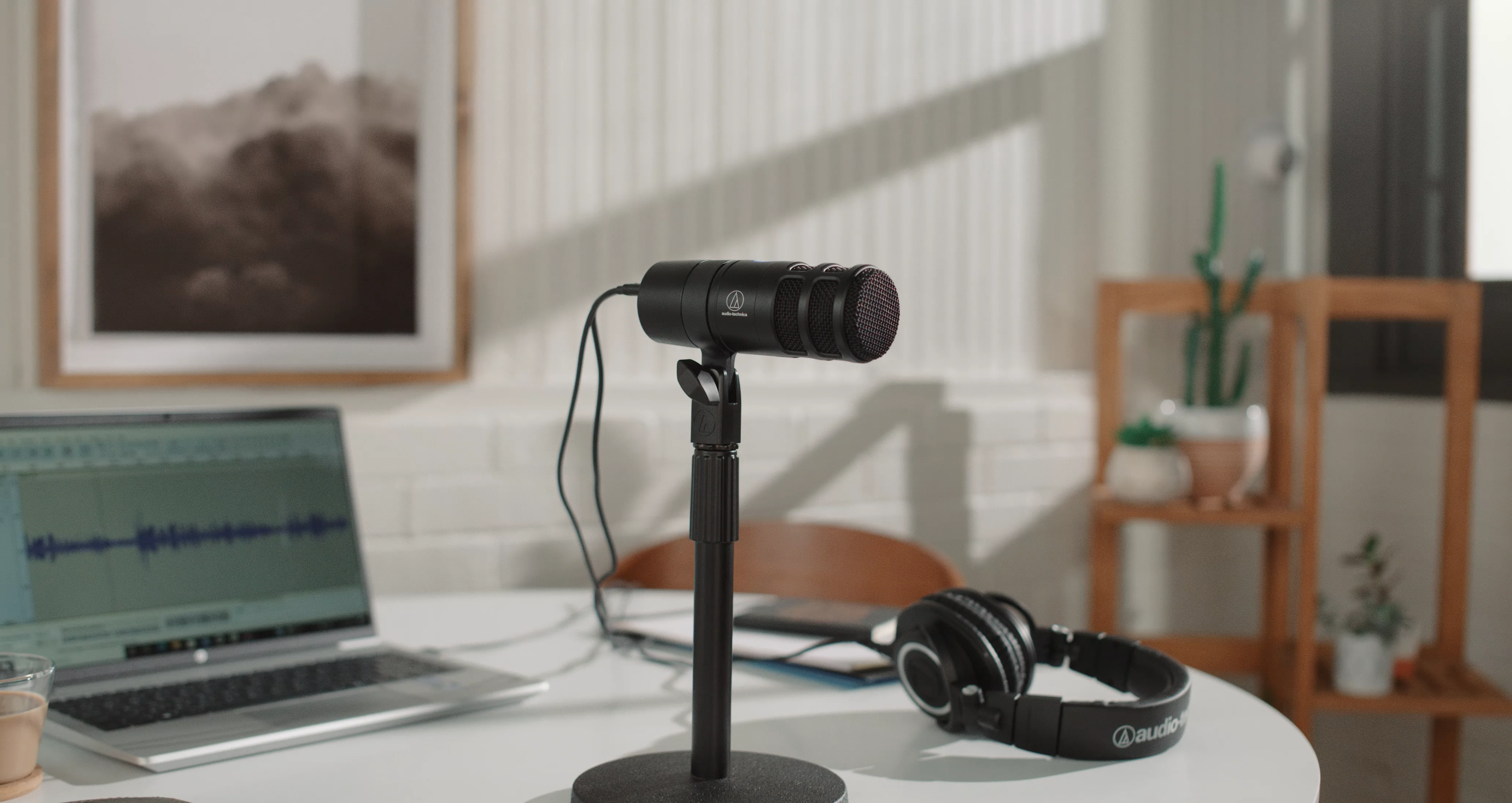 Hypercardioid Dynamic USB Microphone | AT2040USB | Audio Hypercardioid Dynamic USB Microphone | AT2040USB | Audio
