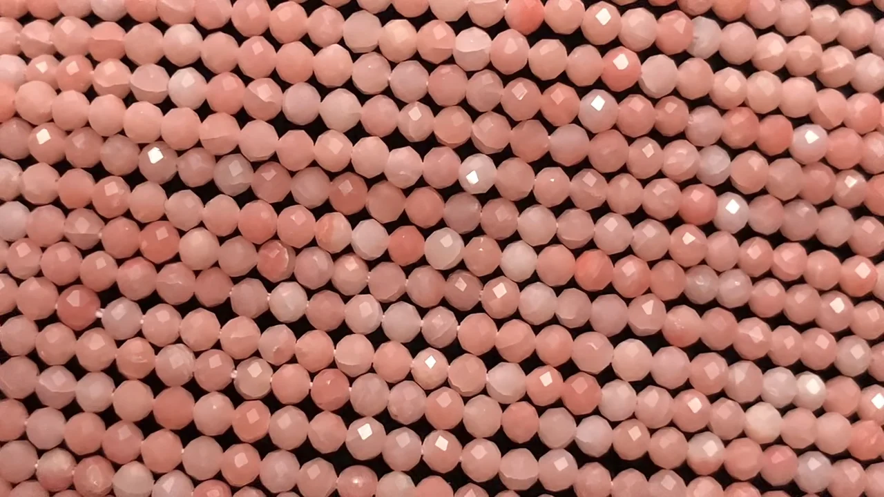 ピンクコーラル（染） 極小ラウンドカット2mm ｜天然石ビーズの