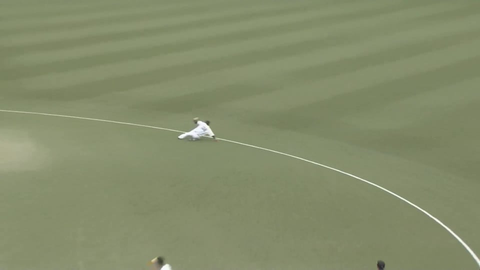 【ファーム】華麗に捌く!! ホークス・伊藤大将が上手くバウンドを合わせてナイスキャッチ!!  2023年5月3日 福岡ソフトバンクホークス 対 阪神タイガース