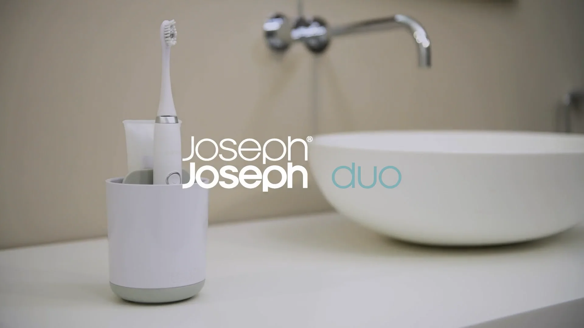 Joseph Joseph DUO Foldable Draining Mat 80069 on Vimeo