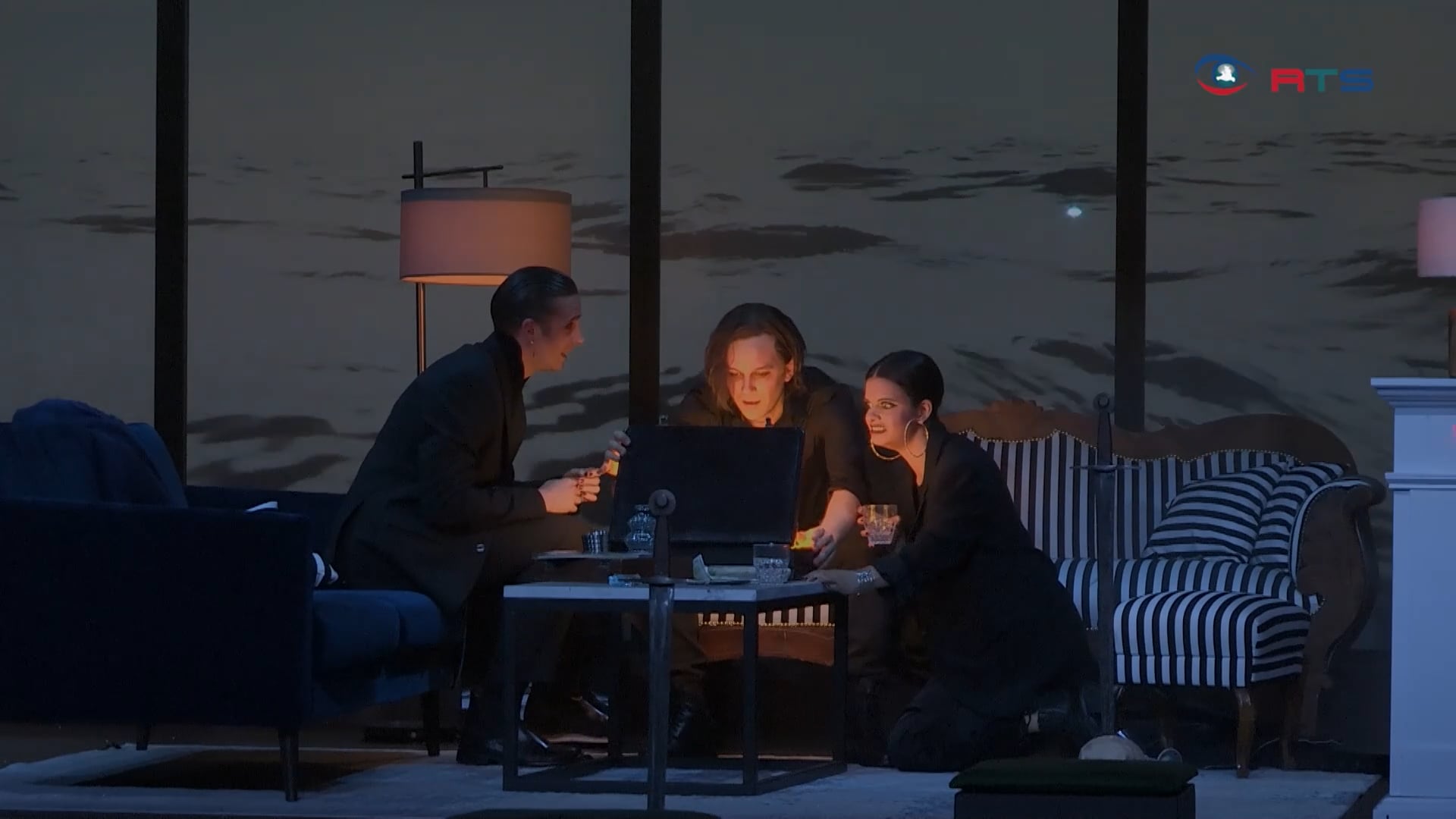 die-argonauten-im-salzburger-landestheater