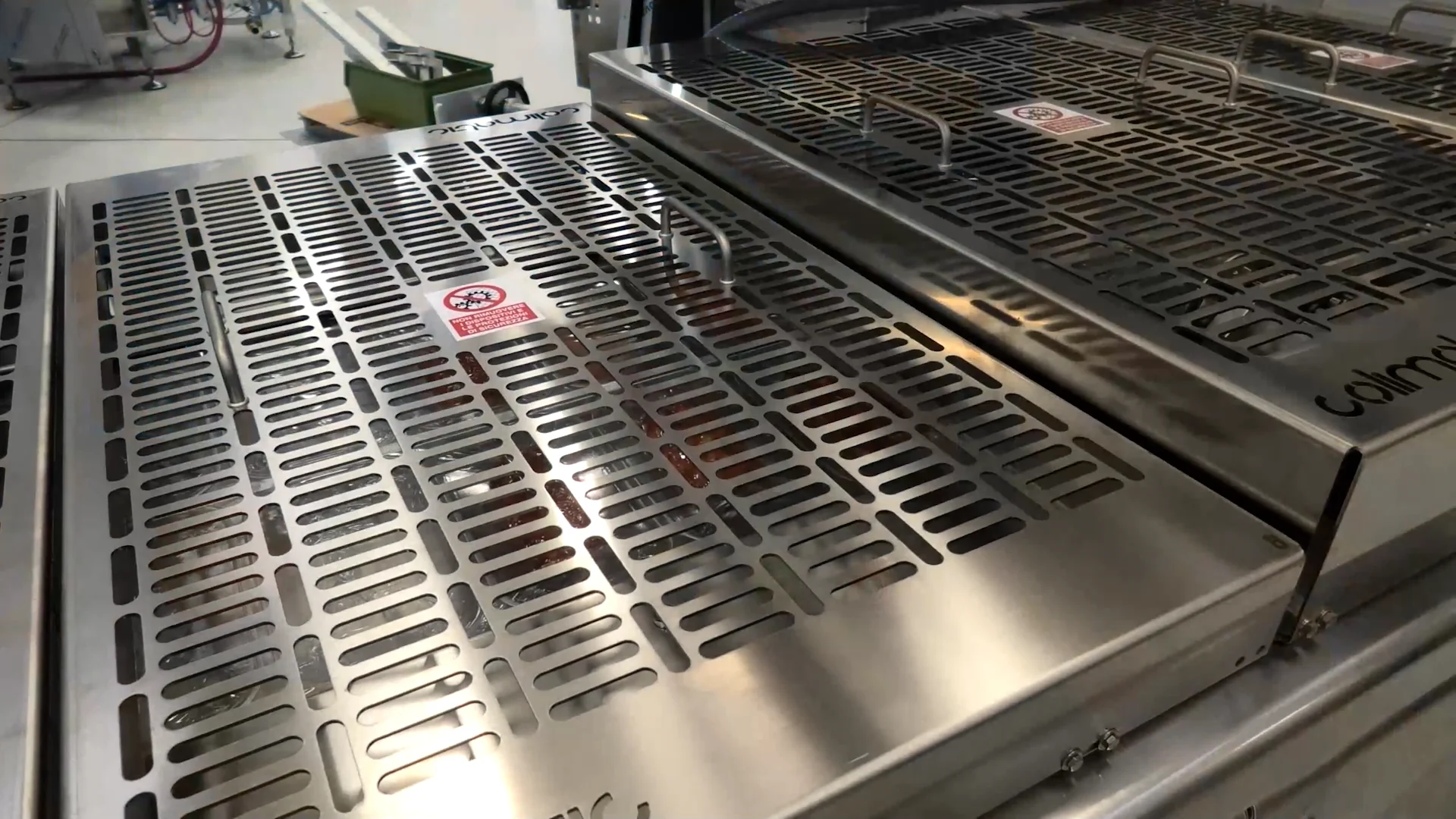 COLIMATIC THERA650 SHRINK for the packaging of cured meat in pieces on ...