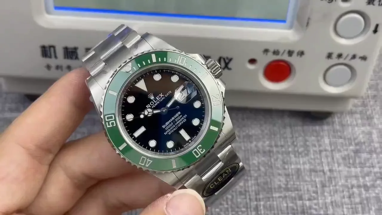 RolexSubmariner2001e