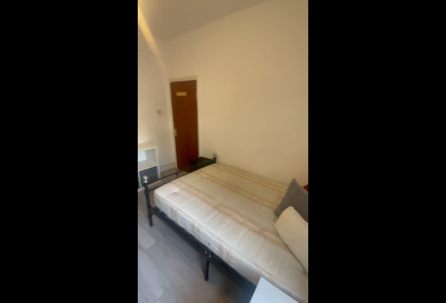 Double room for single occupant in Manor House Main Photo