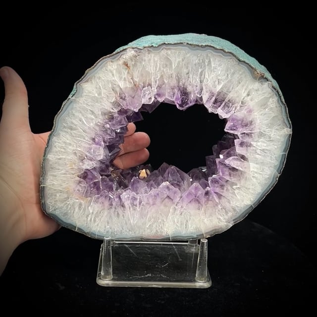 Quartz var. Amethyst slice