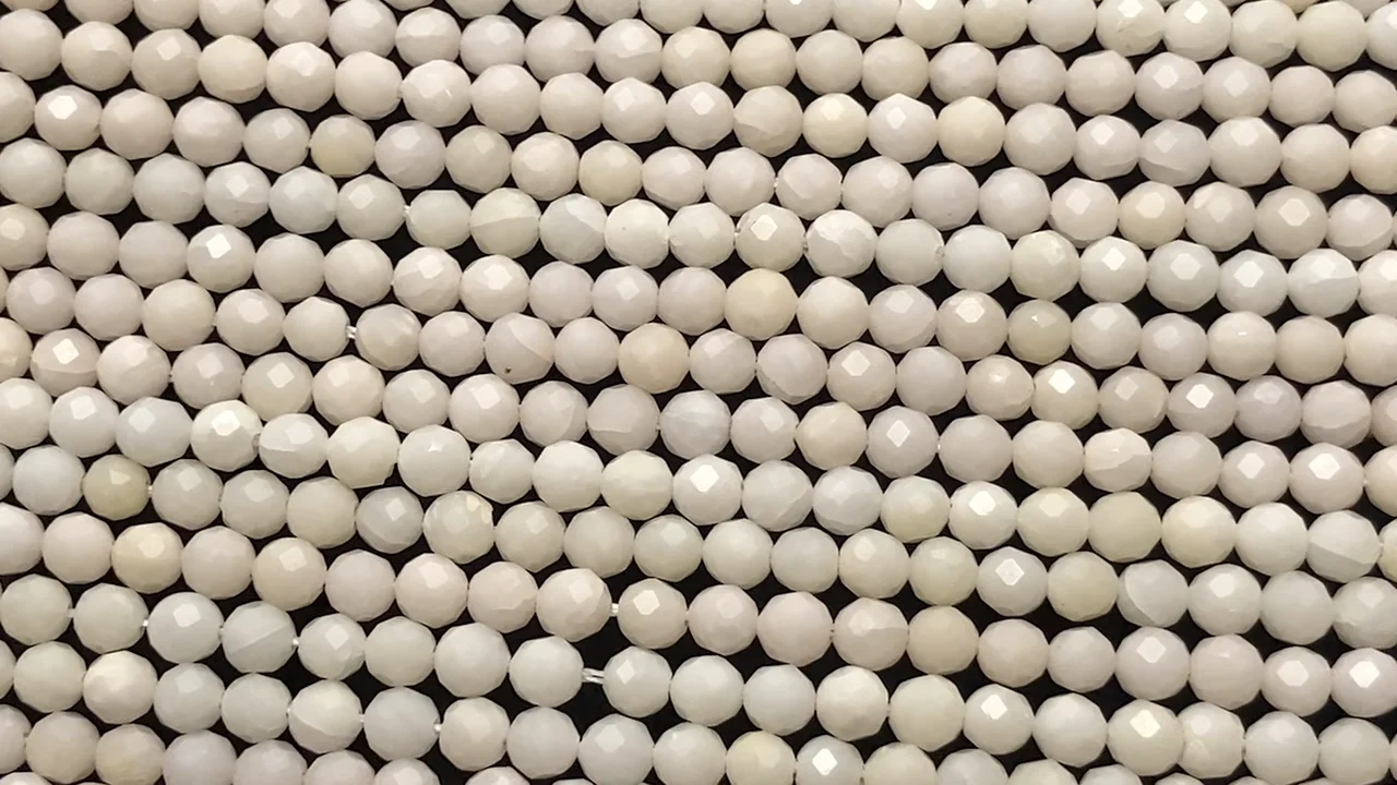 ホワイトコーラル（白サンゴ） ラウンドカット3mm｜天然石ビーズの卸