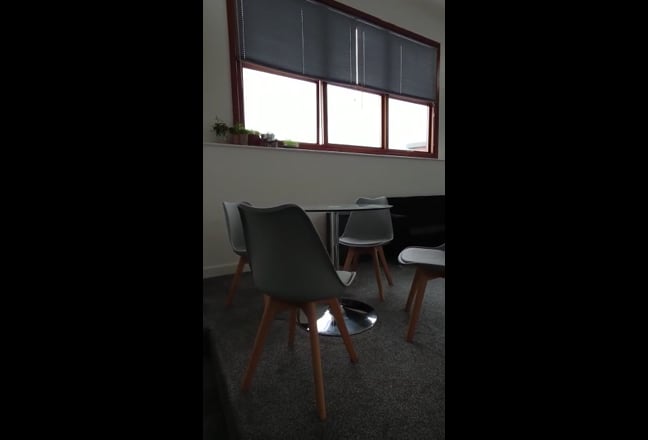 Luxury 2 Bed Penthouse in Sherwood/Carrington area Main Photo