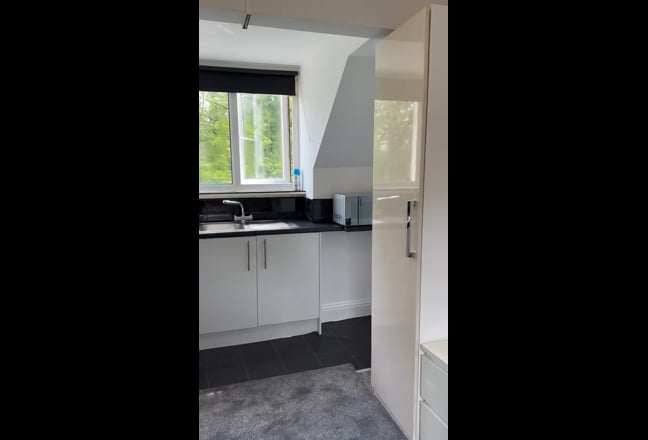 All Bills Inclusive Studio £159 Pw  01/10 Main Photo