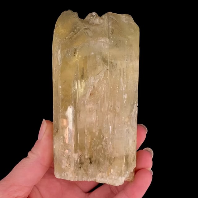 Spodumene (''floater'' crystal)