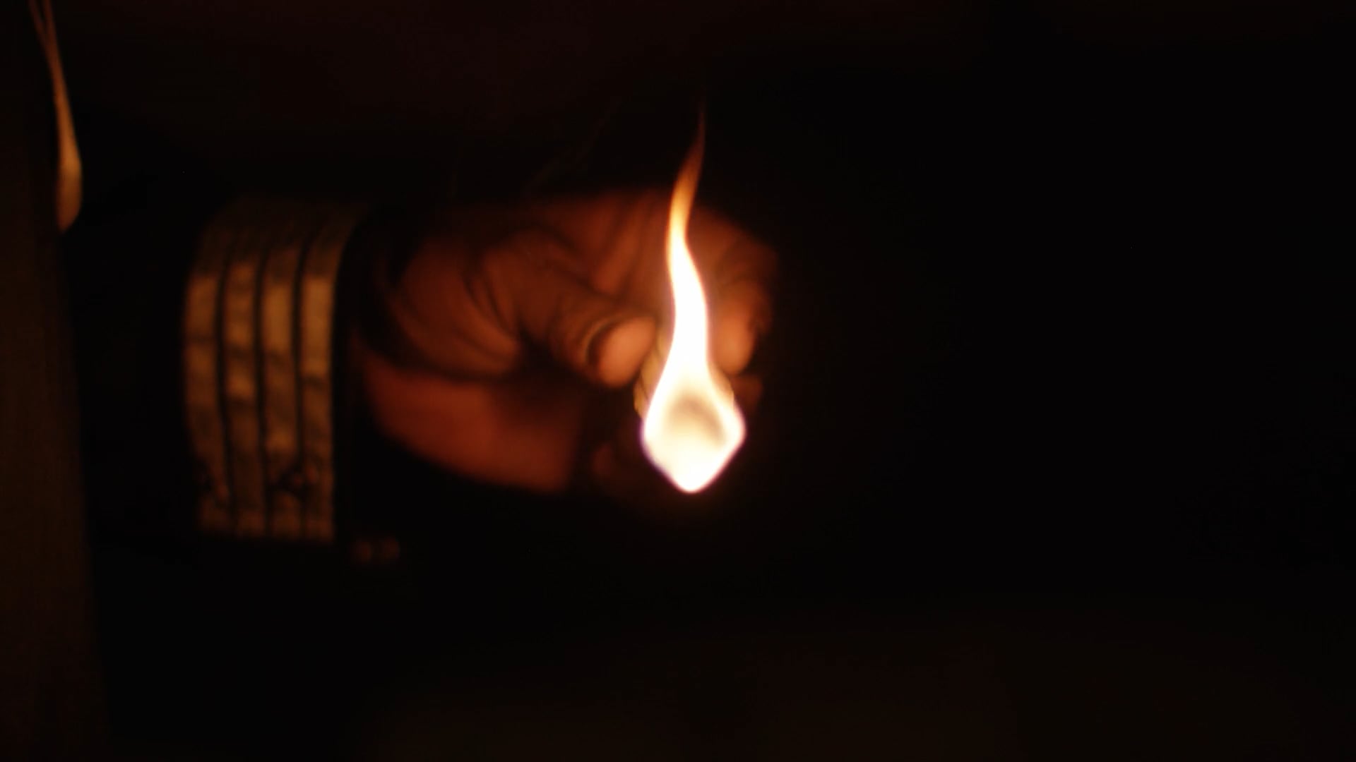 Khu.éex': The Magic of Noise