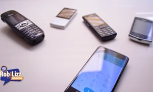 More People are Buying Dumb Phones