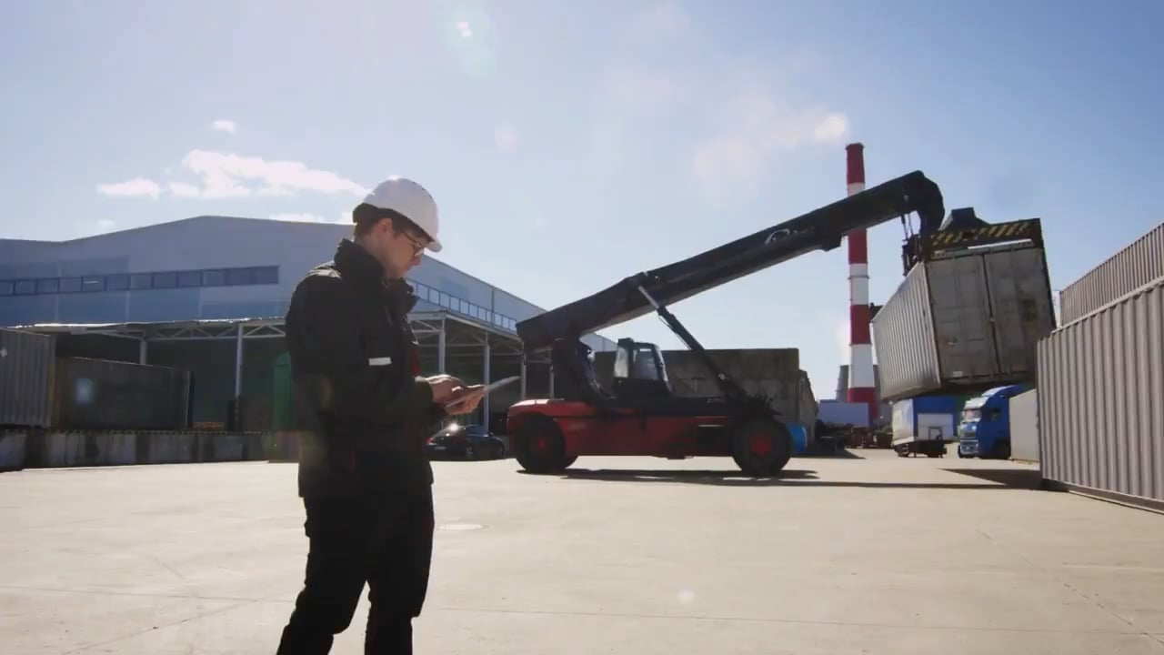 https://i.vimeocdn.com/video/1667529964-81a4f814a406349cc0c452132fbdf53cd92769d327aba73df9ffe61bc158af30-d