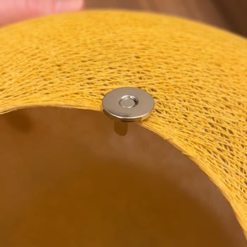 Video: Magnetic floor gold lamp ecru