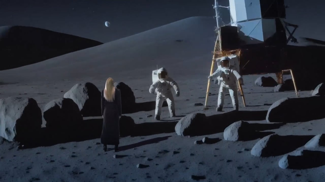 Watch Ute Lemper - TIMETRAVELER on our Free Roku Channel