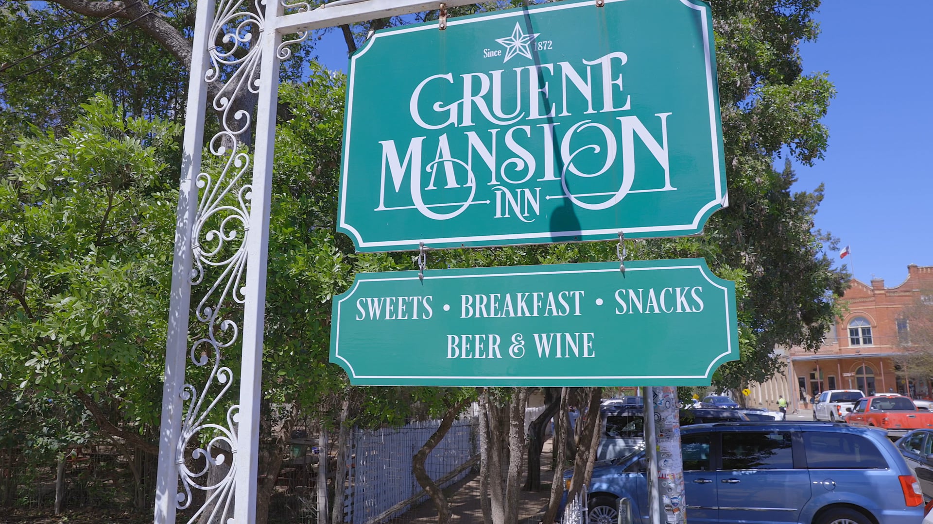 GRUENE MANSION INN