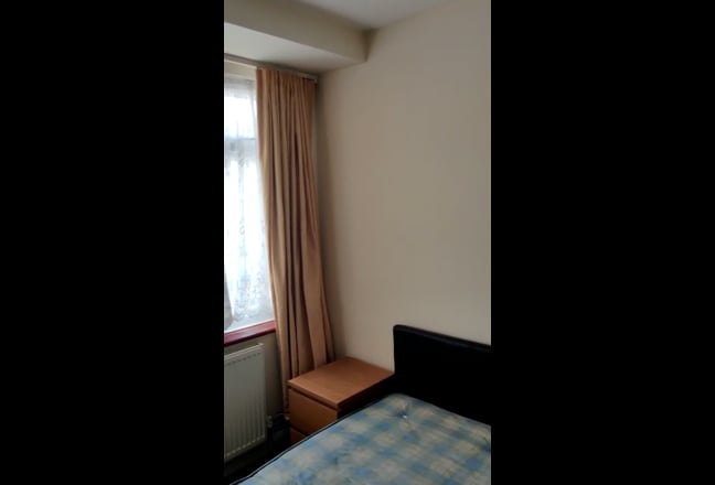 Friendly Professional Double Room RM8  13 S/M      Main Photo