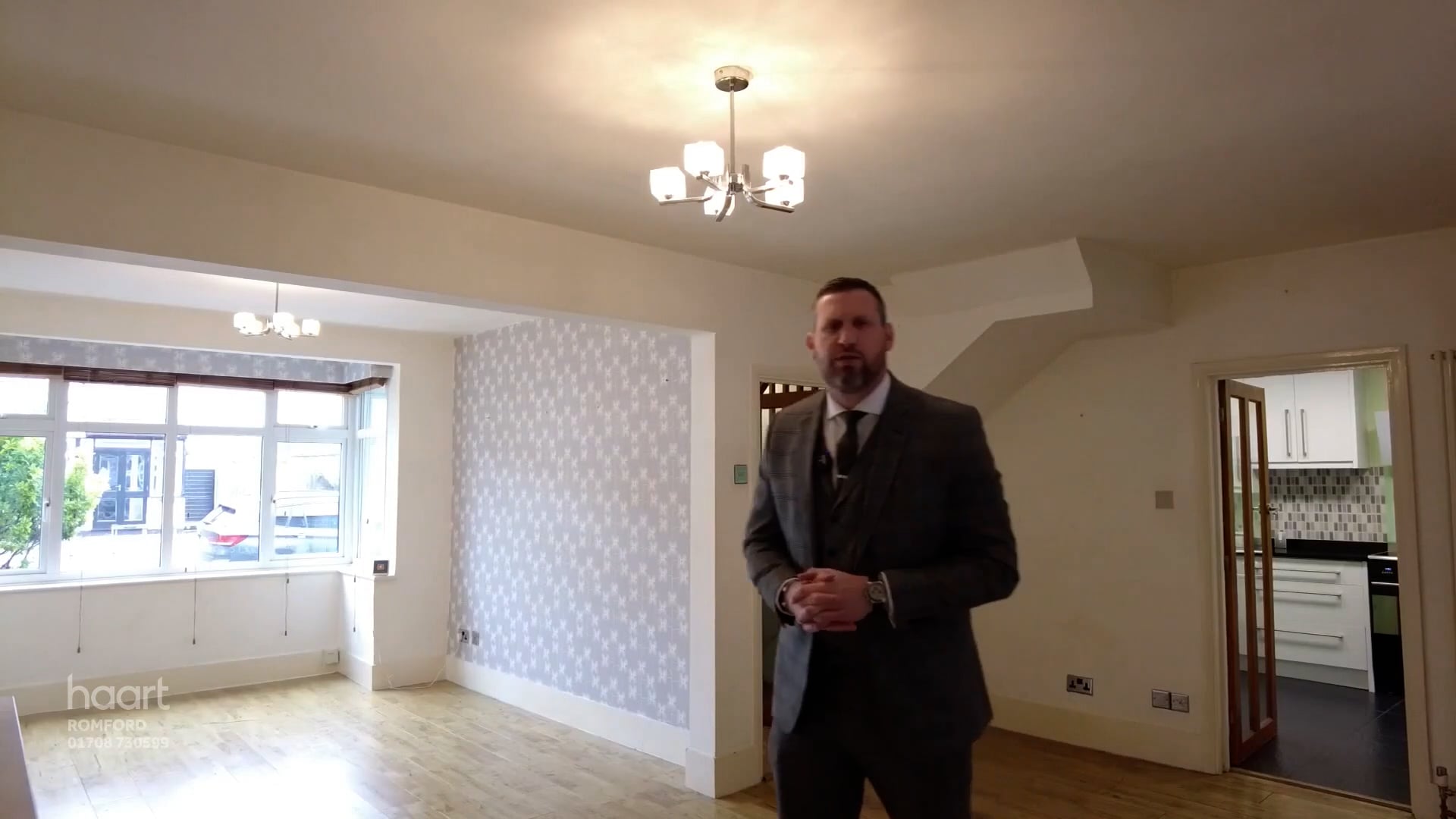 Quick Sneak Peek of Beechfield Gardens, Romford, 4 bedroom End of