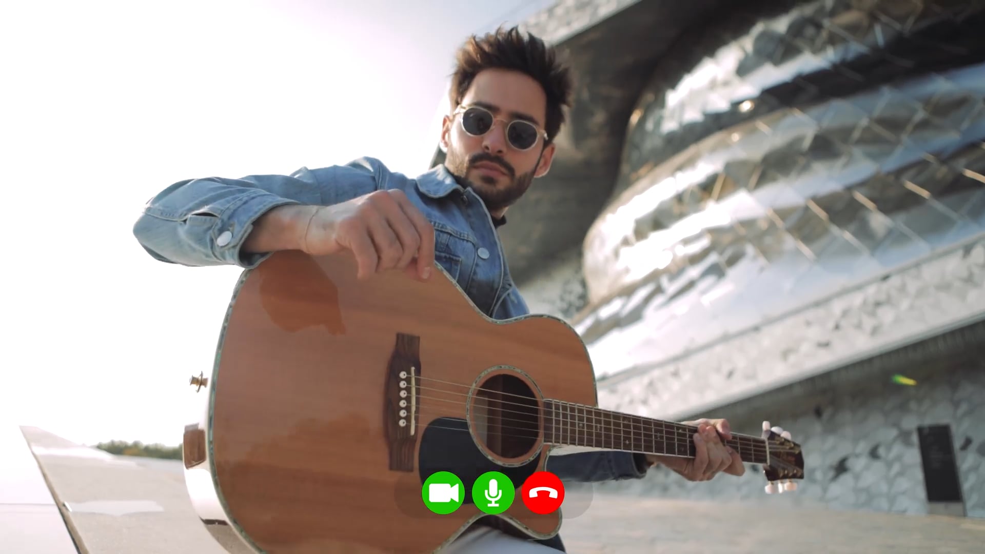 Seth Voix Off - Logitech - Final Client