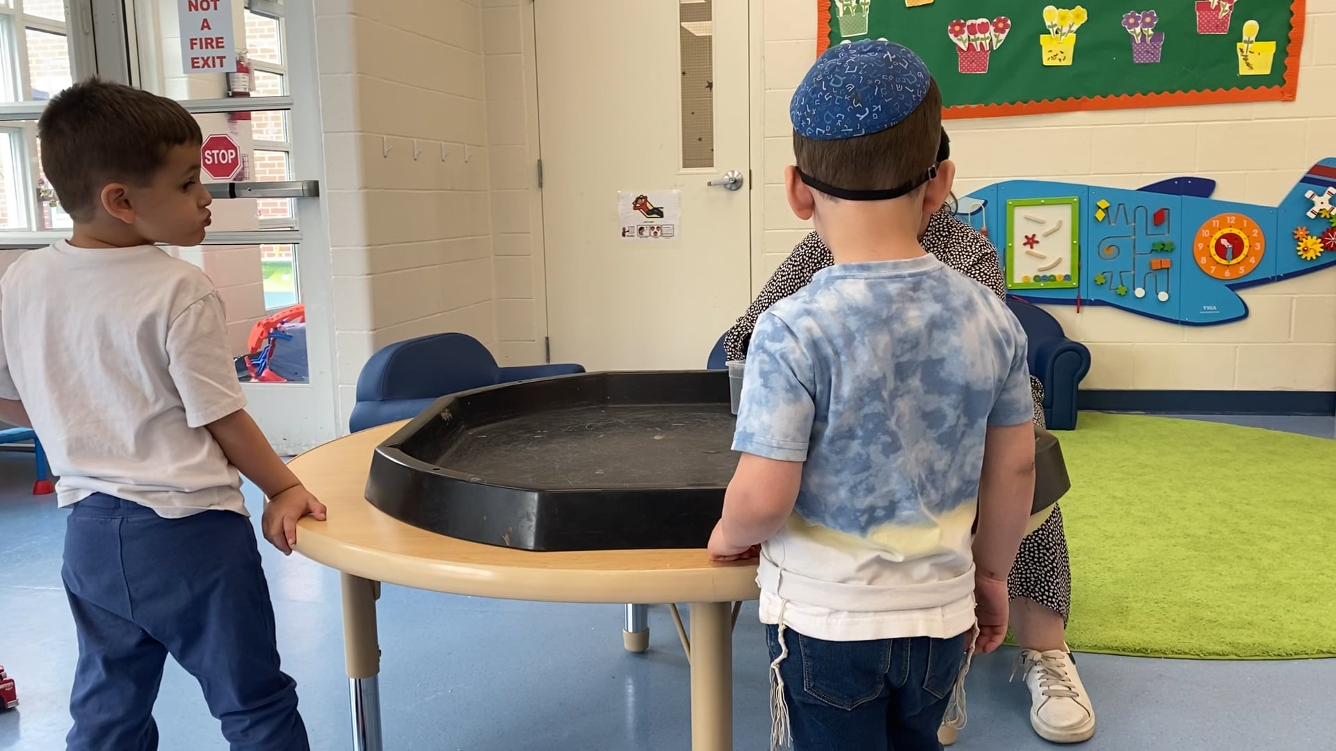 Imaginative interactive play 1 on Vimeo