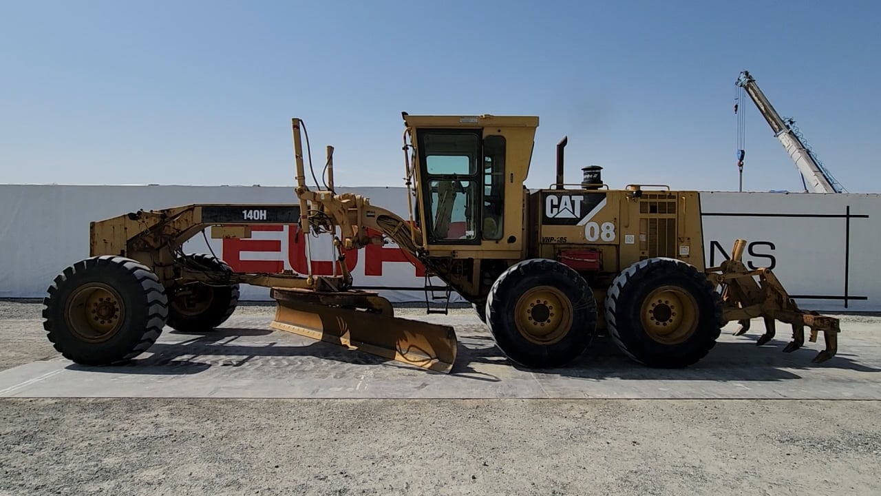 Caterpillar 140H ABu Dhabi September 2023 on Vimeo