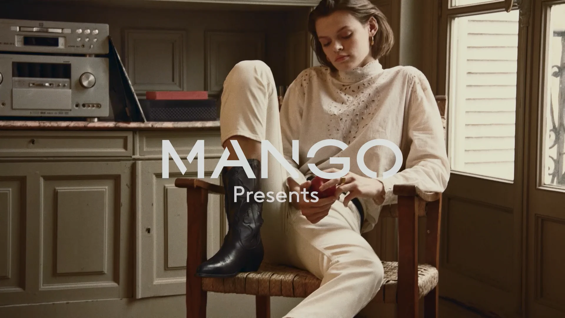 Mango | SS19 | Maria Gordillo on Vimeo