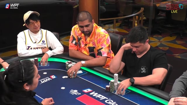#600: Ridiculous hands and bluffs