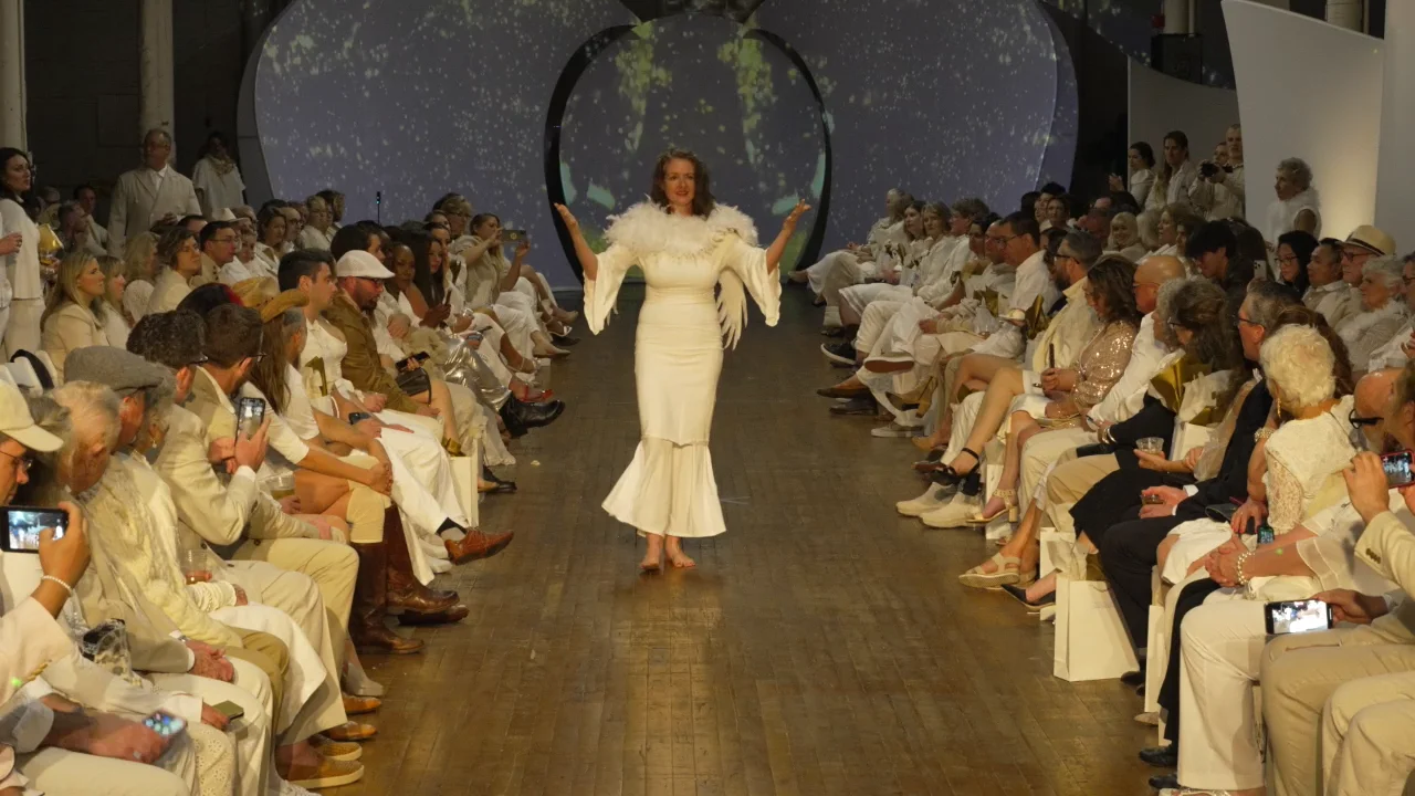 2023 Angelrox / Suger Fashion Show on Vimeo