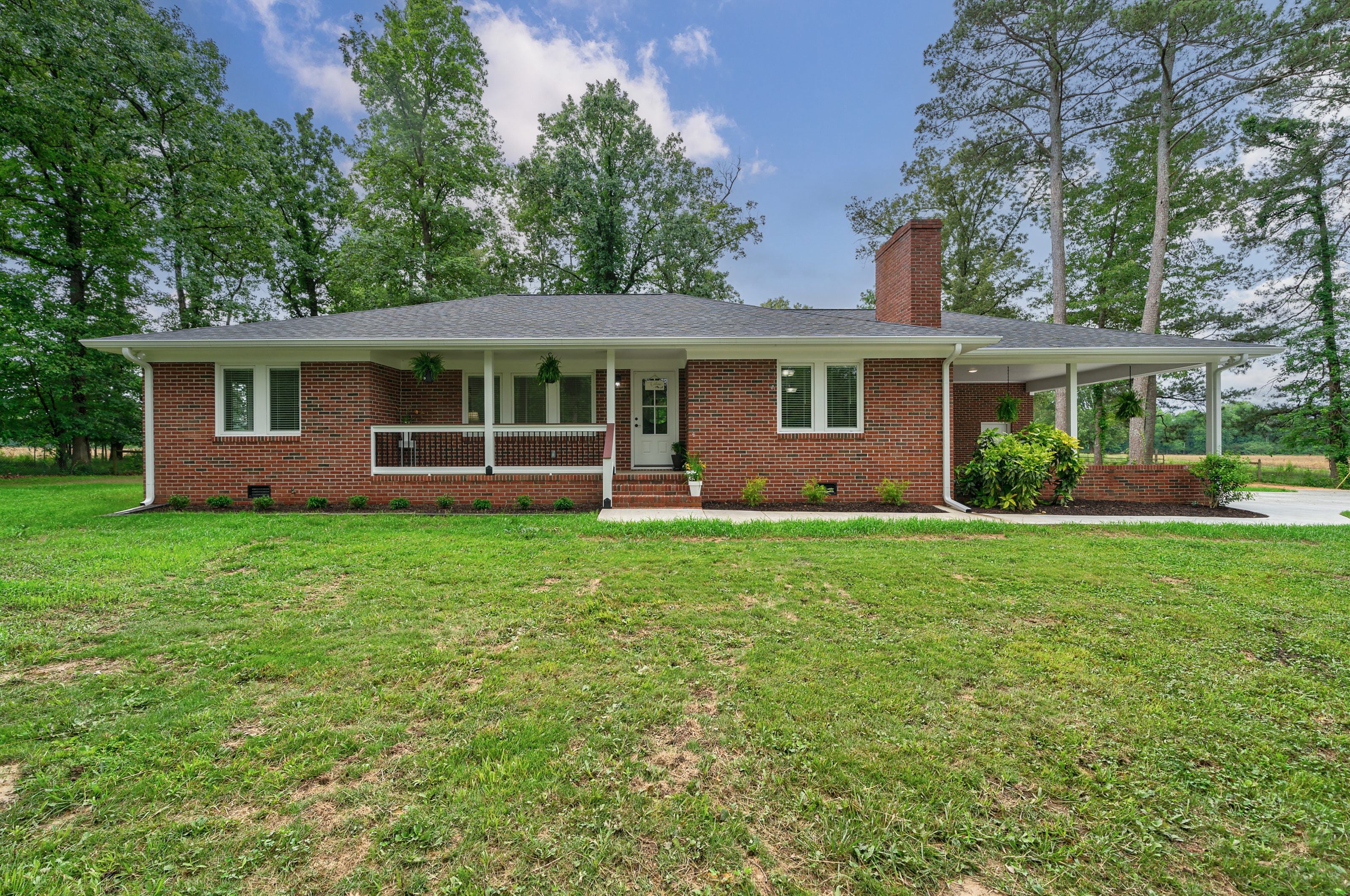 Marka Palmer 6959 Martha Berry Hwy, Armuchee, GA 30105 House Video