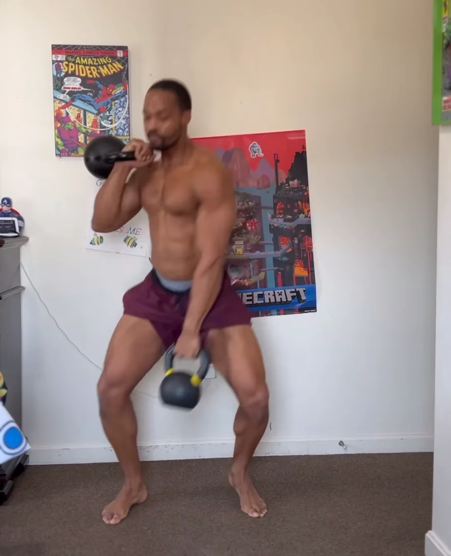Alternating Double KB Rotational Clean on Vimeo