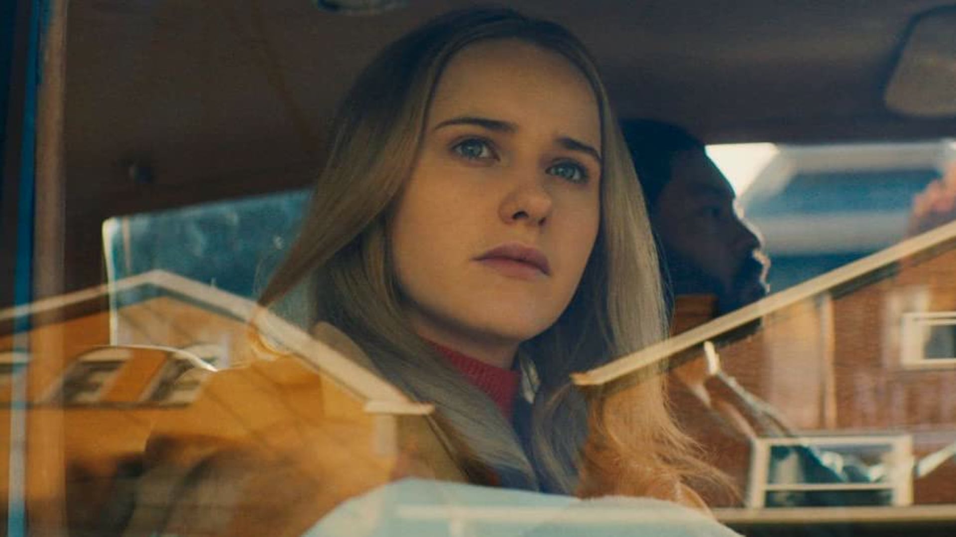 I'M YOUR WOMAN - TRAILER "ALONE"