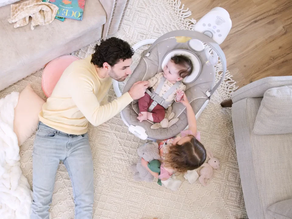 Graco SoftSway Balançoire Électrique 2 En 1 Bébé Starlight - Silencieuse Et Portable