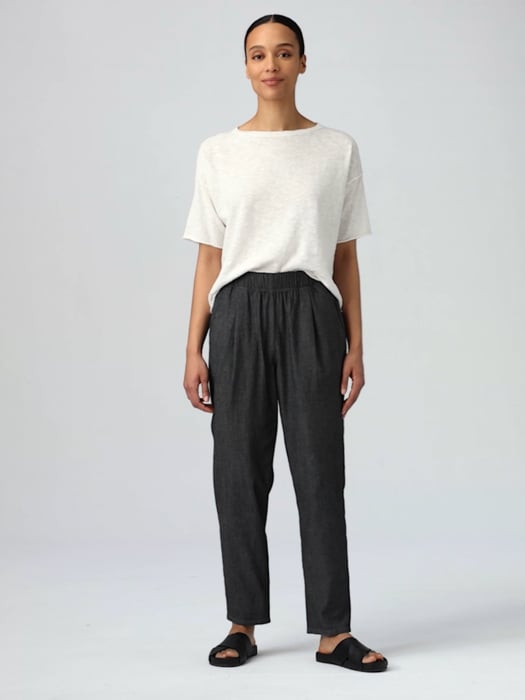 Airy Organic Cotton Twill Tapered Pant | EILEEN FISHER