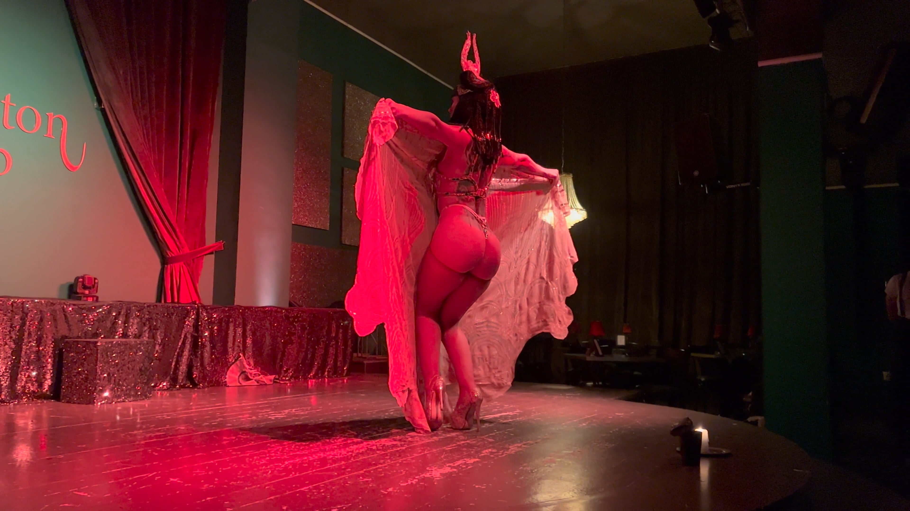 Sophie D’Ishtar Burlesque Show “Egyptian Nights”