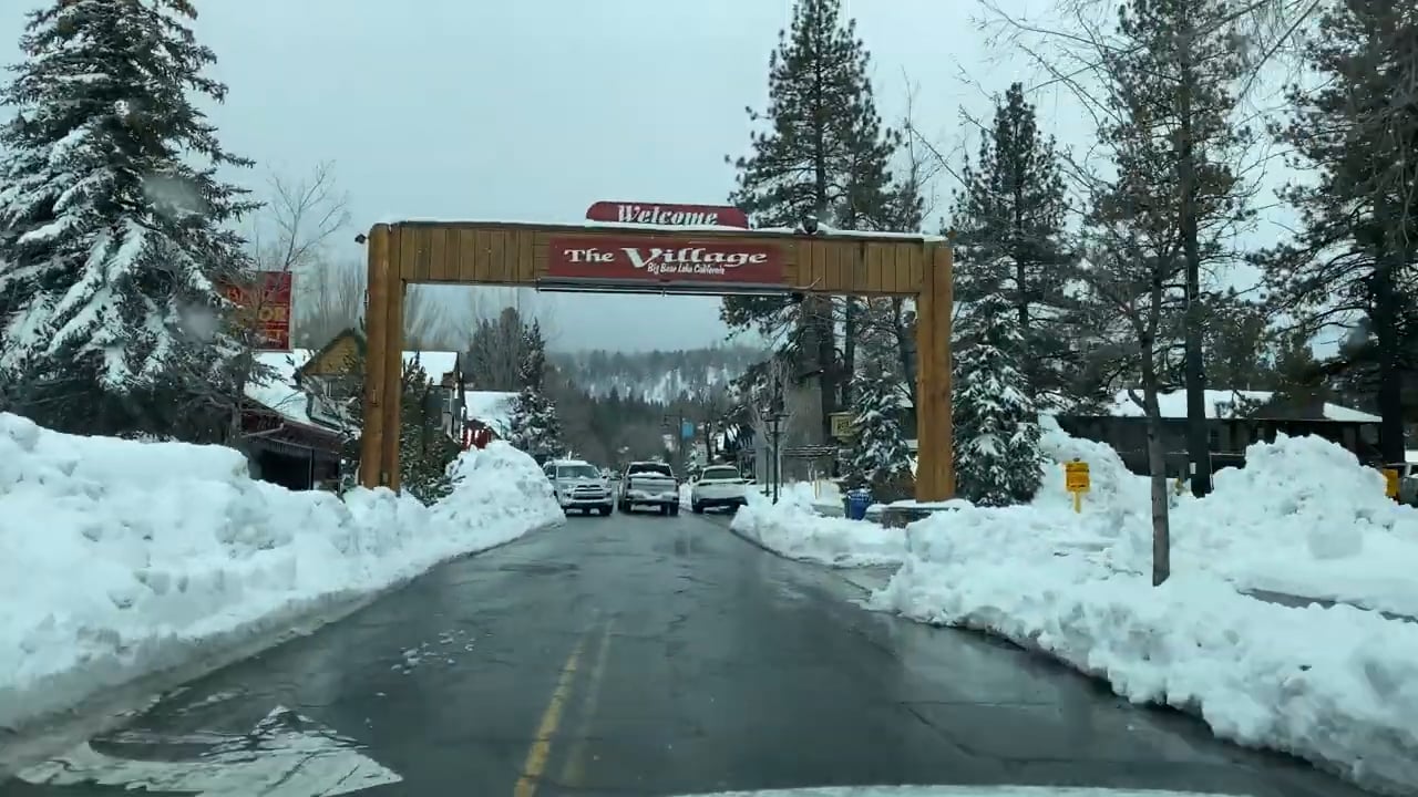 The SNOW is falling again in Big Bear, CA. Snow drive around Big Bear Lake.  great views. 3/22/2023 on Vimeo