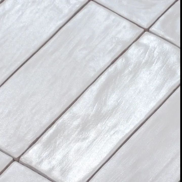 モロッコプフ　スクエアホワイト Mallorca White Ceramic Subway Tile 2.5x8 | Tile Club