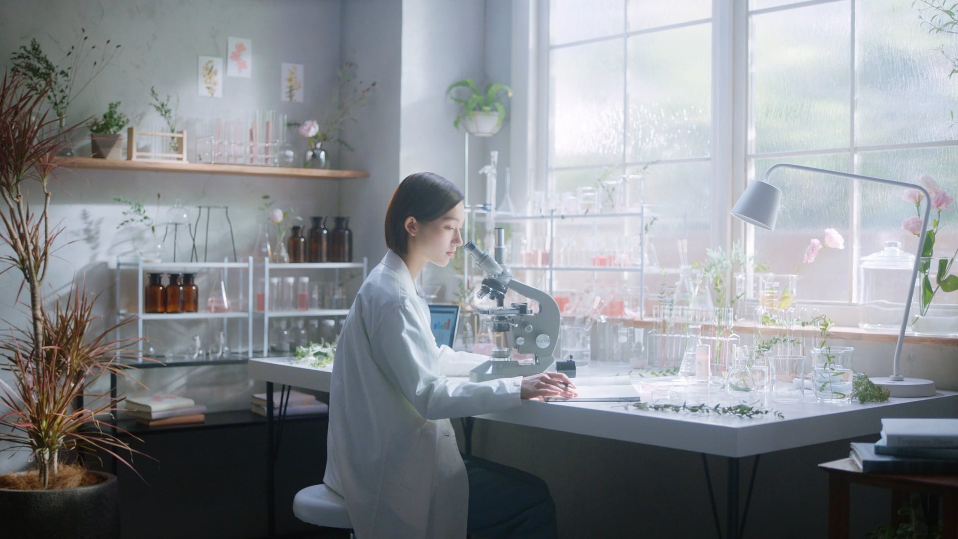 SHISEIDO『ANESSA MILD』 CM