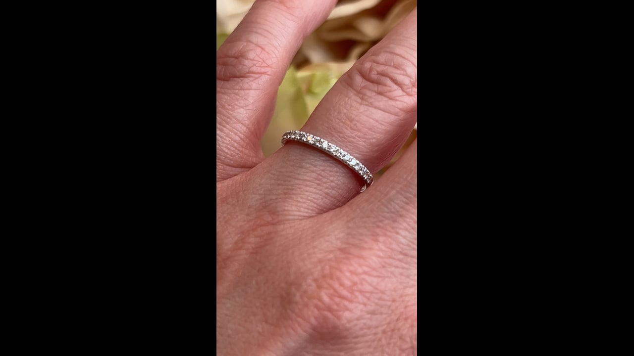 36 Round Brilliant Diamond Wedding Band in 14k White Gold