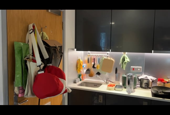 Video 1: 