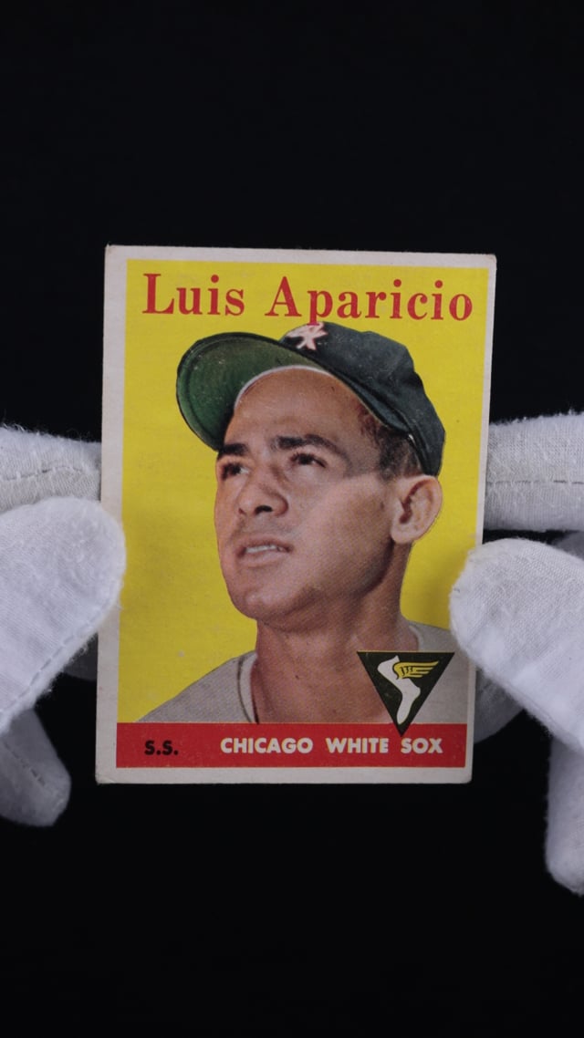 1957 Topps # 7 Luis Aparicio [#] (White Sox)