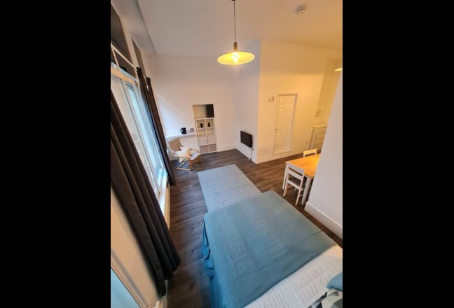 Zone 1, Double room/ensuite,22sqmtrs, &pound;1,850pcm Main Photo