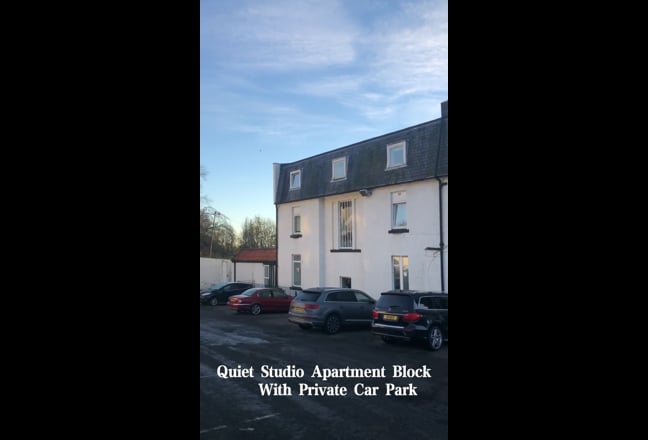 Central Studio All Bills Incl from &pound;850 Ref208 Main Photo