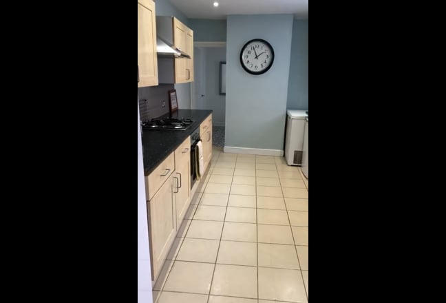Double room £599pcm deposit. £300 Main Photo