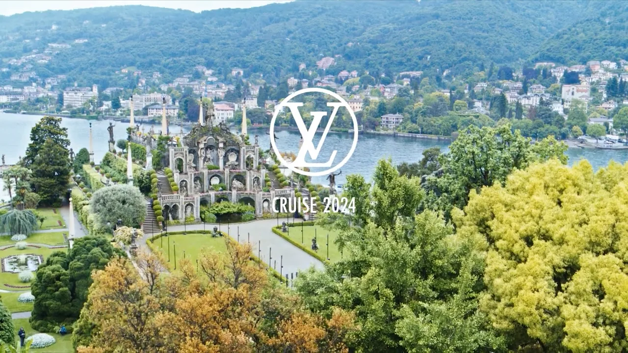 Bolivia Carrera De DiseÃ±o De Moda Universidad Publica Modelo